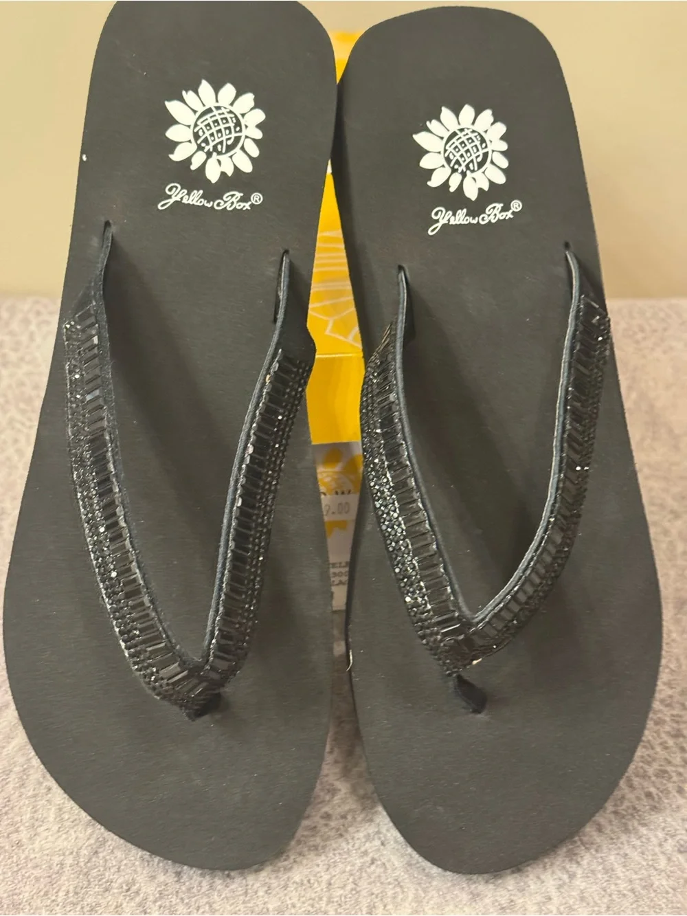Yellow Box Black Beaded Wedge Flip Flops - Women's NEW - Picture 3 of 4